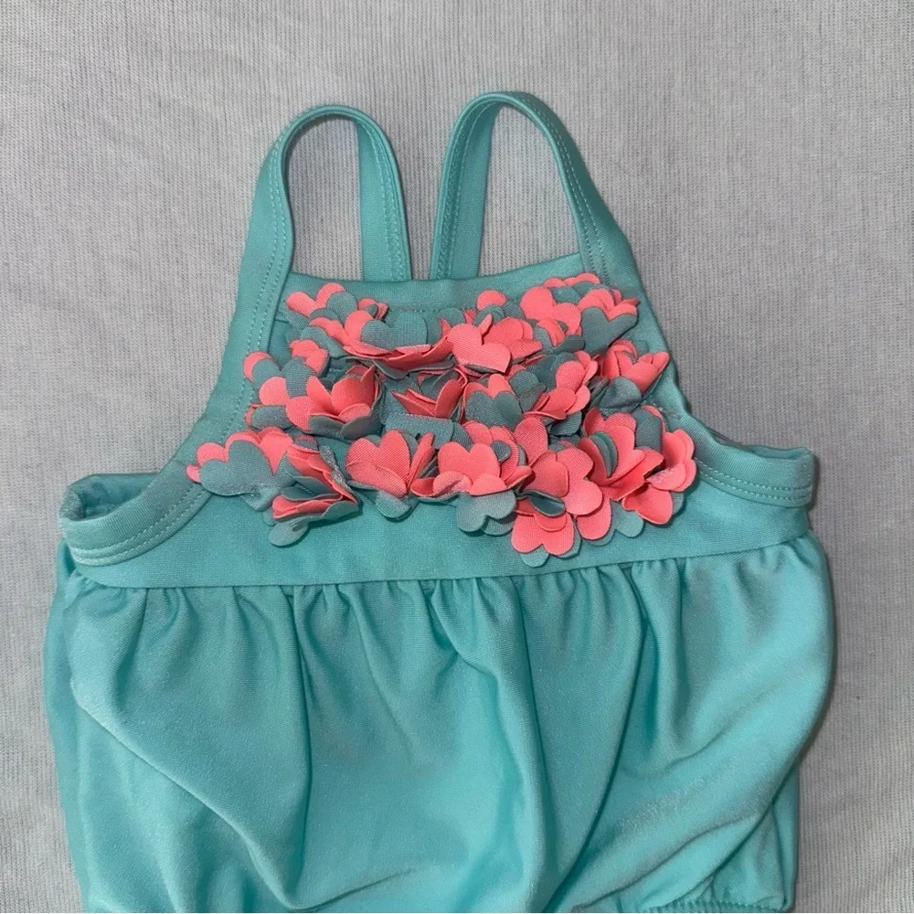Cat‎ & Jack one piece swimsuit 3-6 m